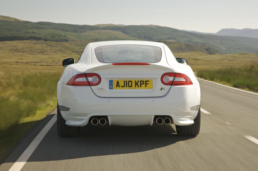  Jaguar XKR Speed 2010 года  (фото 33 из 38)